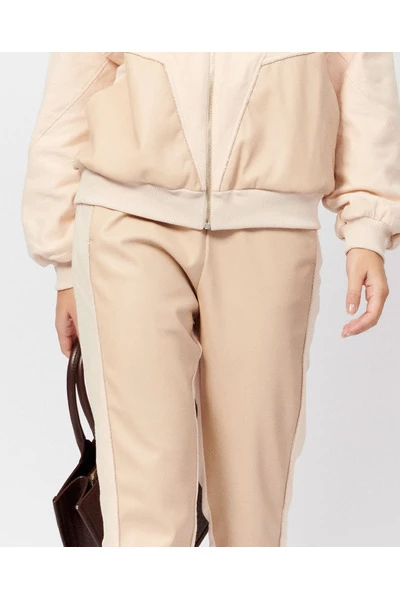 Korting π€© Jijil Bomber Jackets Beige π 5 Korting π€© Jijil Bomber Jackets Beige π - Afbeelding 3